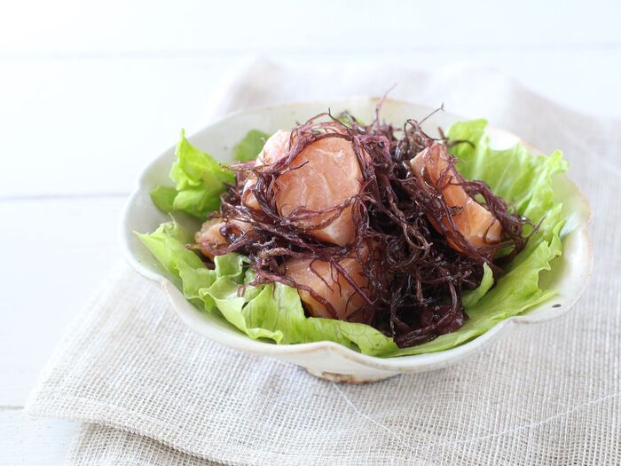 鮭と海藻のサラダ☆ポン酢で簡単ドレッシング