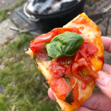 【娘ちゃんお手伝い編】キャンプで発酵なしのピザ作り♡過去レシピ