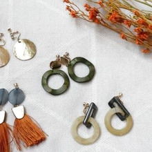 イヤリングも旅のお供に♪