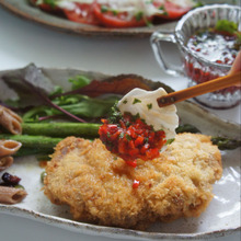 #グローバルピッグファーム#ブランド和豚もちぶた肩ロースのミルフィーユカツレツ&パプリカ紫蘇ソース