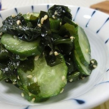 やみつきスピード副菜☆ きゅうりとわかめのナムル