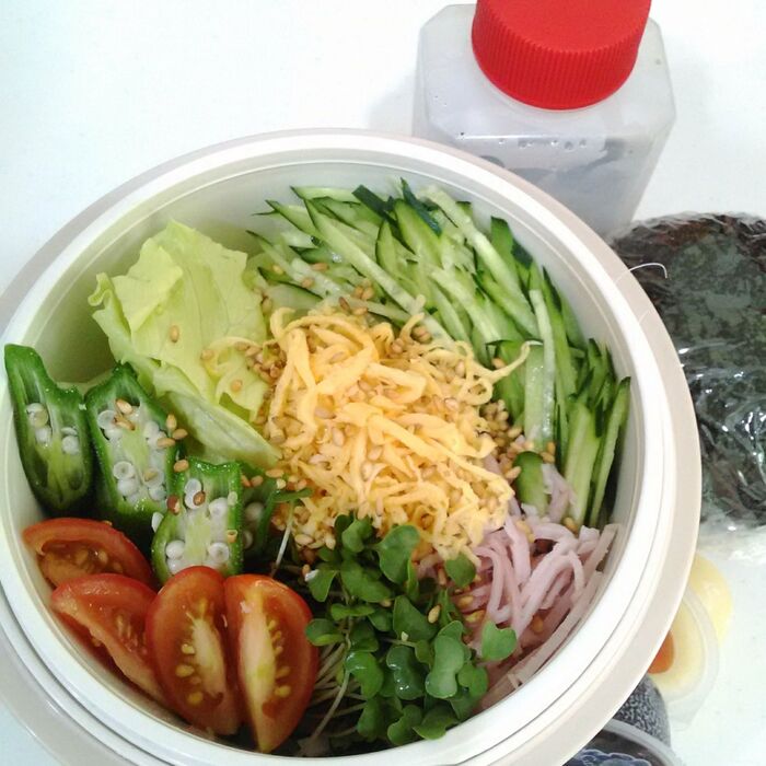 暑い日には、「冷た~いサラダ麺弁当」がおすすめ!