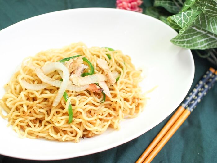 ツナ缶で楽々♪「海鮮味焼きそば」の簡単な作り方