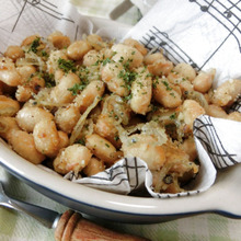 炒めるだけヤミツキおつまみ☆ 煮大豆のじゃこチーズ炒め