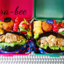 母とムスコのラブラブおソロ♡大好物てんこ盛り♪小学校最後の運動会弁当