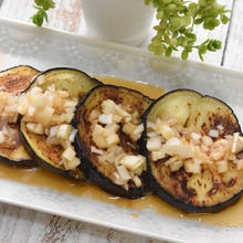 万能油淋鶏タレ!米なすのソテーさっぱり油淋鶏タレかけ