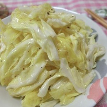 ビールまで2分☆ ちぎりキャベツのやみつきサラダ