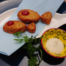 フィッシュ ナゲット /// バジル風味