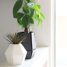 100均リメイクシート活用!幾何学植木カバーにアレンジ