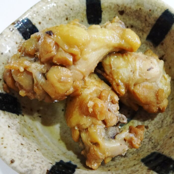 我が家の鉄板料理!(^^)! 手羽のポン酢煮込み?