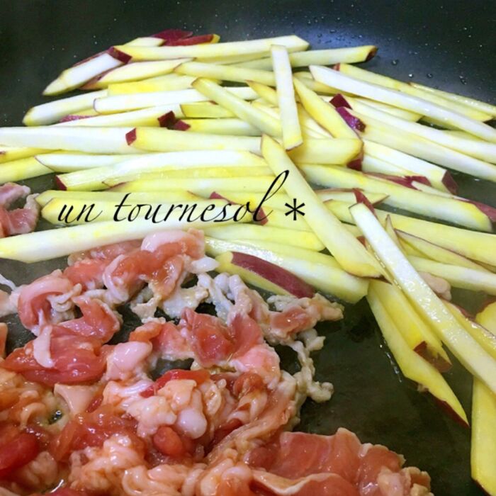➁豚肉はなるべく広げて炒めて!