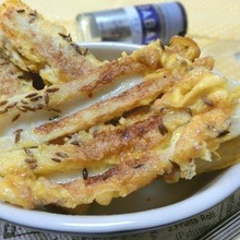 5分おつまみ☆ クミン香る♪ ちくわのスパイシーピカタ