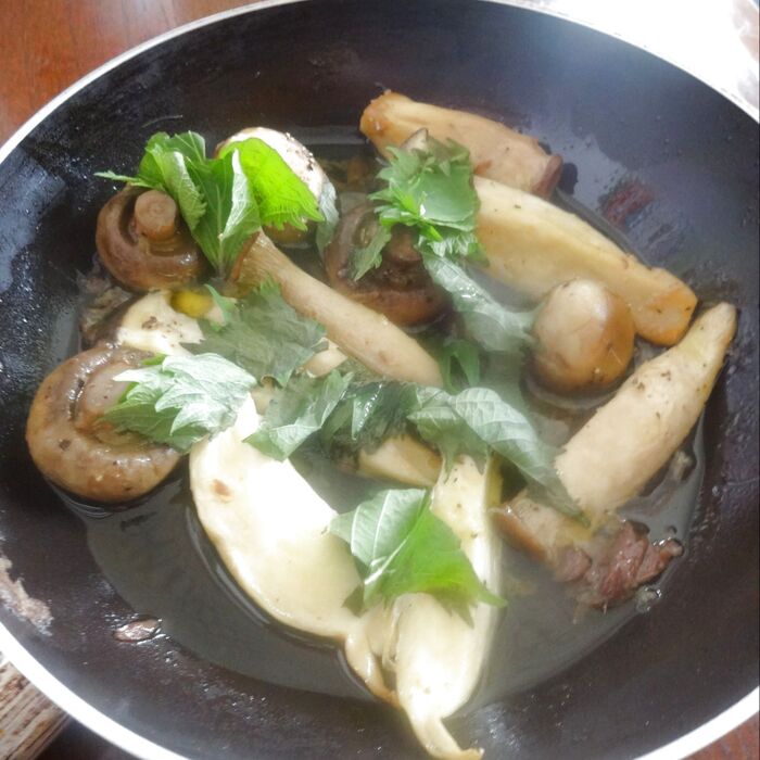 エリンギとマッシュルームの和風アヒージョ