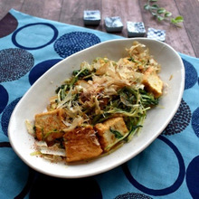 簡単おいしい!厚揚げと水菜の焼き肉のたれ炒め