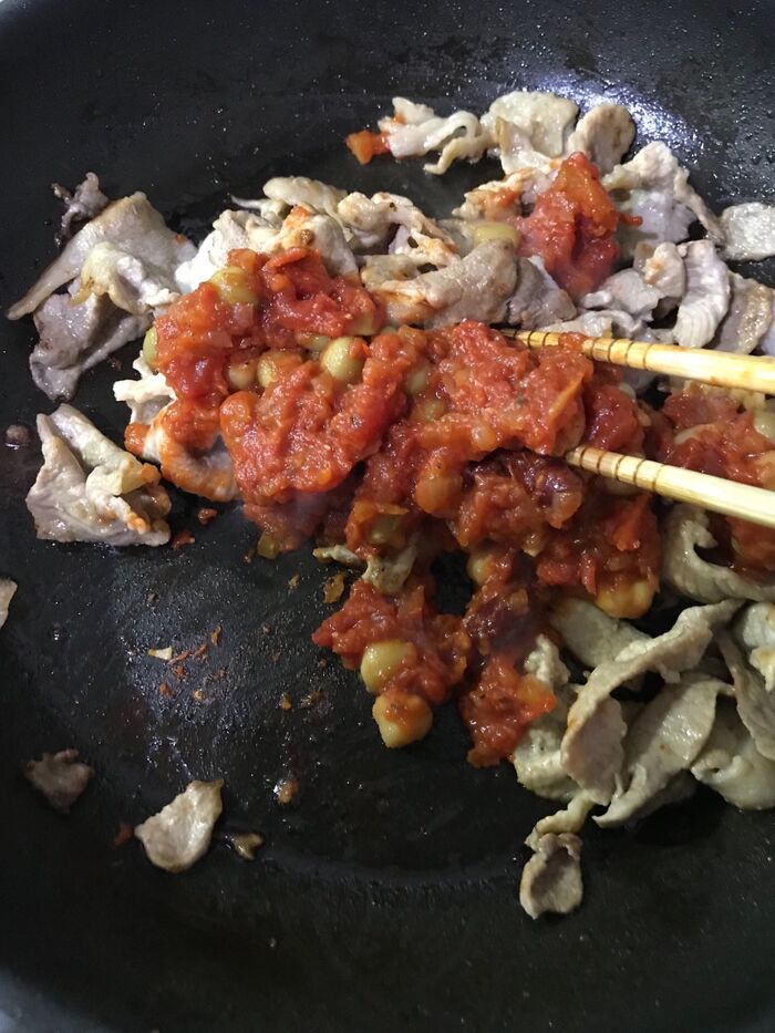 豚こま肉と炒めて♩