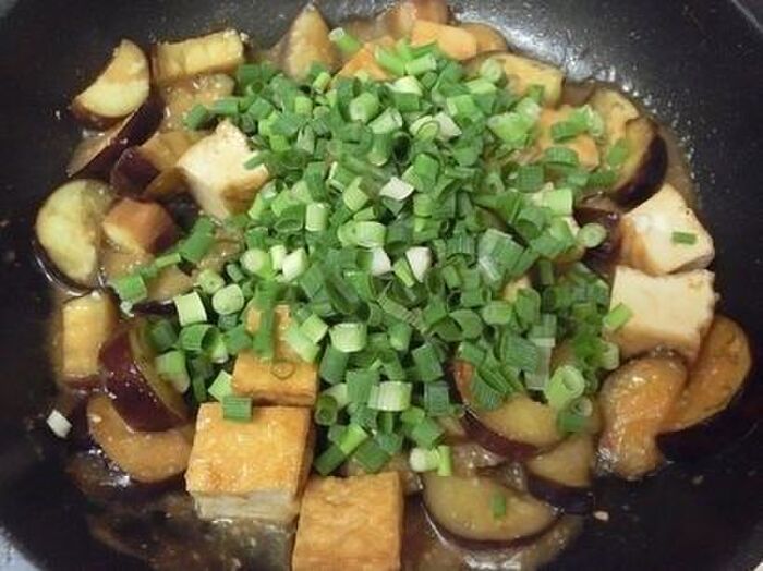 3.とろみをつけてねぎを入れる