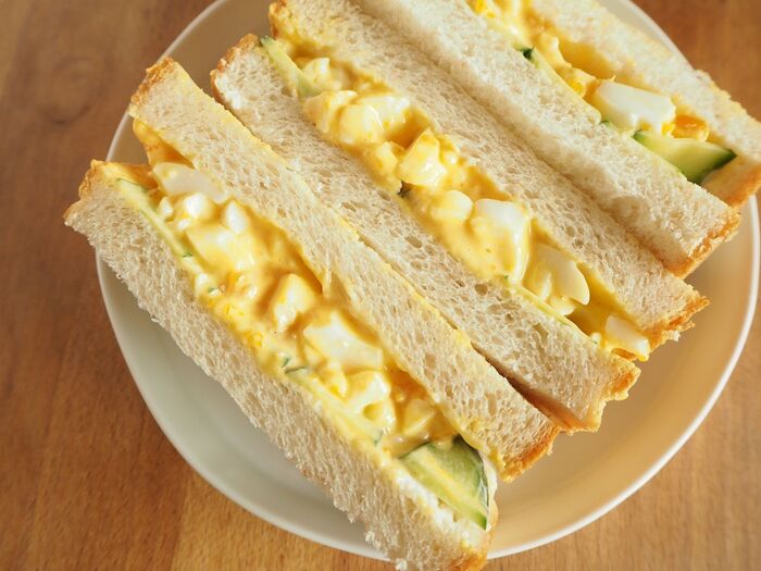 子どもの食いつきが違う!ふわふわでほんのり甘い♡全粒粉の食パン