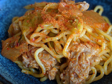 レンチンするだけ!ガッツリうまい豚キムチ焼きそば【包丁なし】