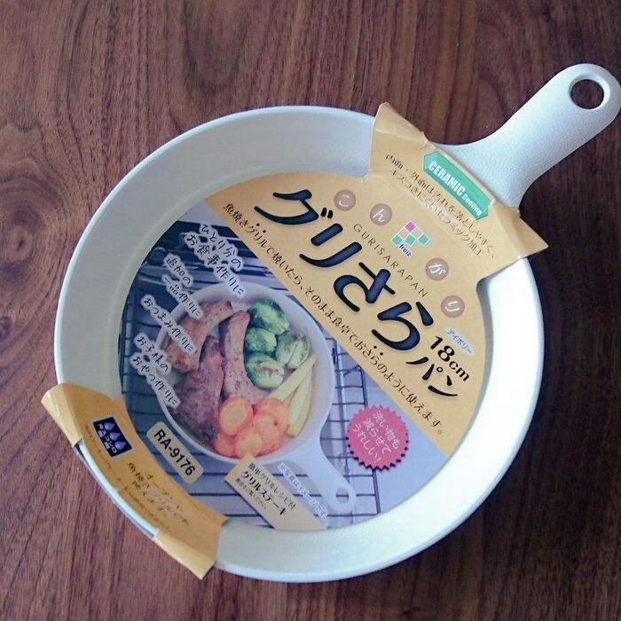 セラミック加工の白スキレット 使いやすい洗いやすい!