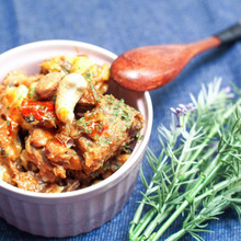 “サバ味噌缶とミックスナッツ”やめられないおつまみ「サバ味噌ナッツチーズ」の作り方