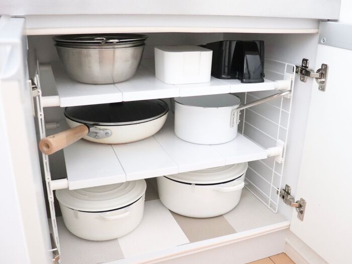 コンロ下の開き扉を楽に使うコツ