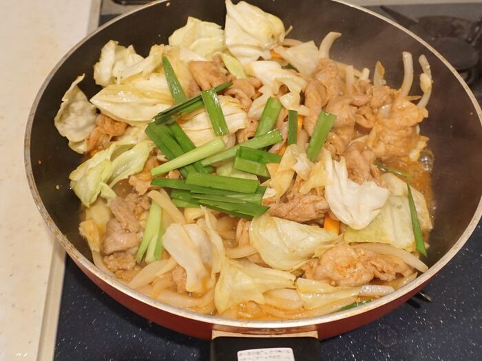 ニラは最後にさっと炒める程度でOK!