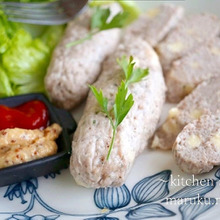 おつまみに♪お弁当に♪レンジで1分!チーズイン手作りソーセージ