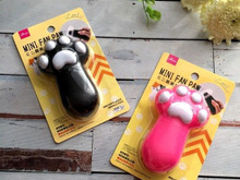 これが100円~今年の夏は肉球かわいいミニ扇風機!