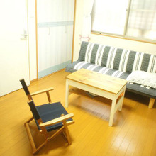 気軽に友達も呼べる部屋★ニトリの木製ローチェアで夏っぽく