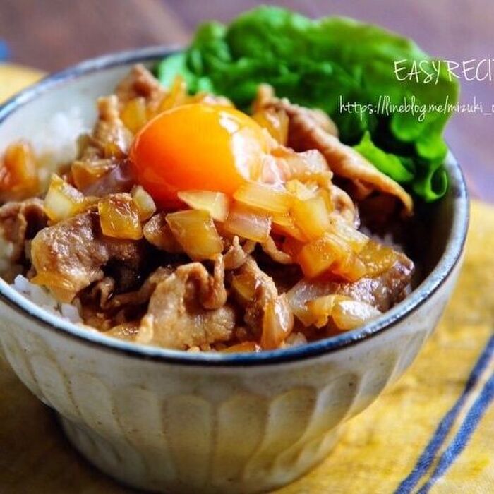 ♡さっぱり甘辛♡玉ねぎ豚丼♡【豚こま#簡単レシピ#時短#節約】