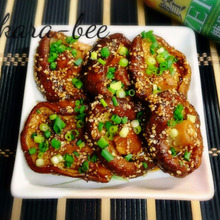 5分で簡単もう1品♪ビッグ椎茸の甘辛スパイシー胡麻絡めステーキ