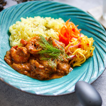 必殺!パンチフォロンを使って手軽に本格スパイスカレー 【スパイスたっぷり!シュリンプカレー】