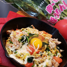 巣籠もり生卵&トマすきチーズ焼きチャンポン