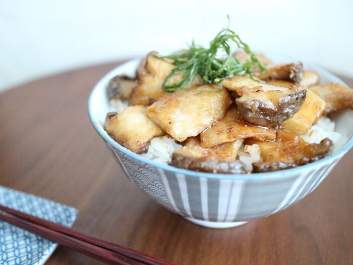 冷めても硬くならない!エリンギ豚丼