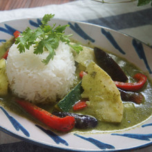 夏こそ食べたい♥目からうろこが落ちる!?子供も食べられるグリーンココナッツカレー