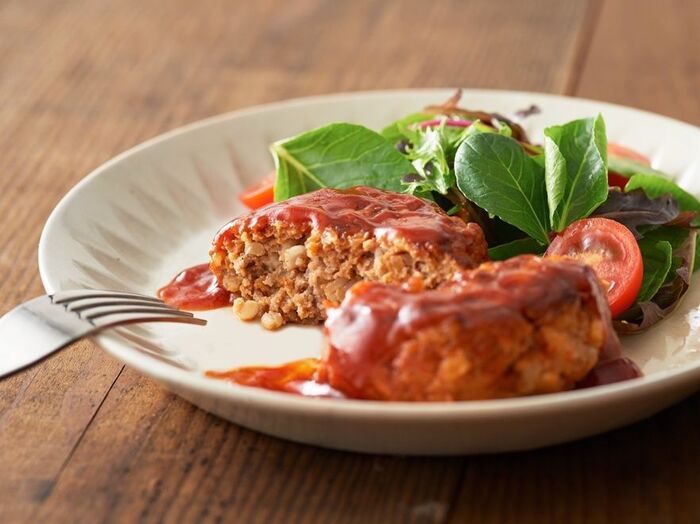 美容と健康をサポート!雑穀レシピ♪【おから入りハンバーグ】