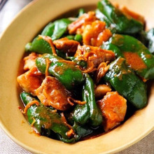 ♡生姜たっぷり♡鶏肉とピーマンの味噌炒め♡【#簡単レシピ#フライパン#ピーマン消費】