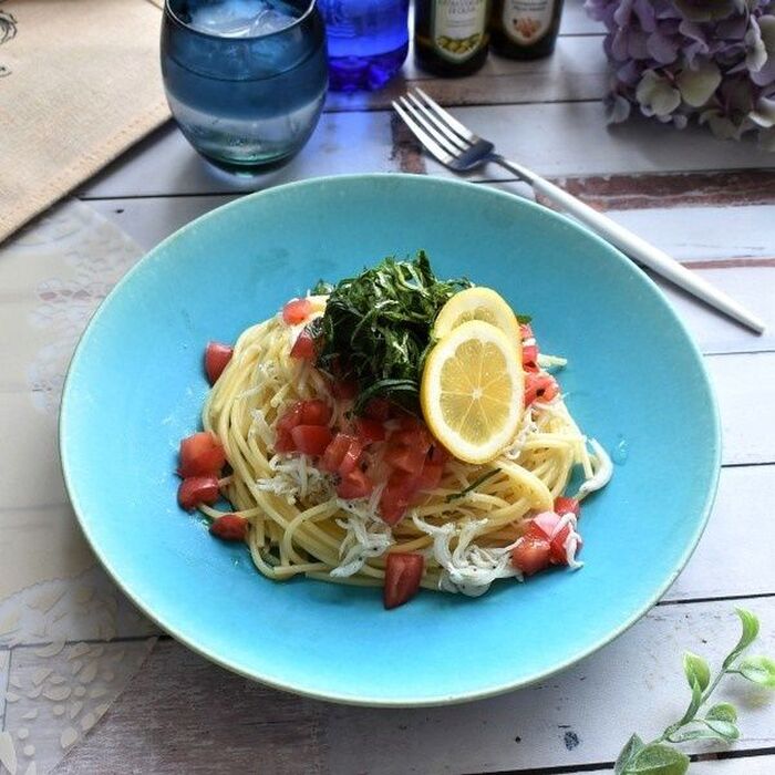 サラダ感覚で!しらすとトマトのレモンオイルスパゲッティ