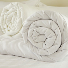 毛布をクリーニング出すなら絶対宅配が便利!話題の宅配クリーニングとは?