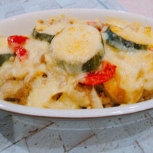 タンドリーチキンの素でなんちゃって夏野菜のグラタン風