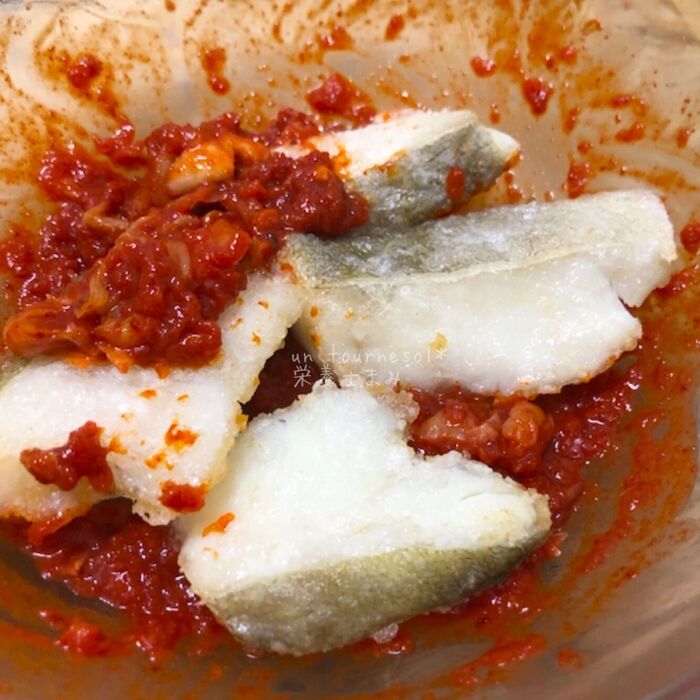 ④身が崩れるといけないので、サンドイッチする形で絡めて!