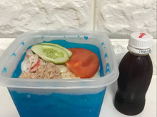 冷やし麺弁当のツユは…