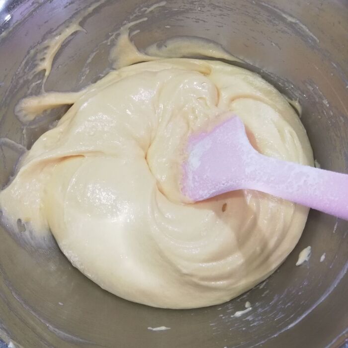 ⑤粉類を加えます。
