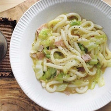 うどんカルボナーラ