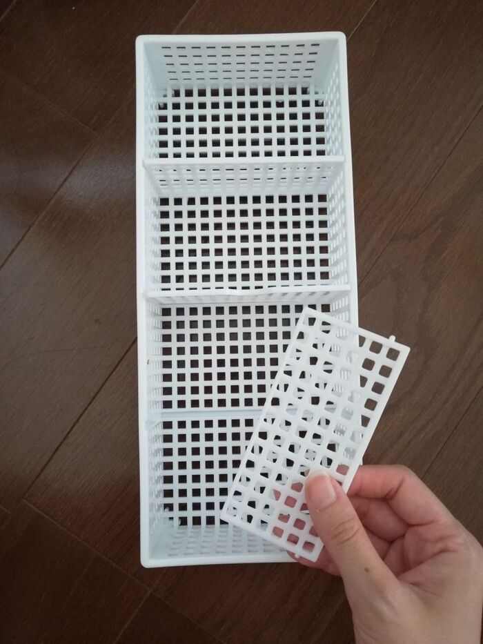 仕切りを外して他のアイテム収納にも最適!