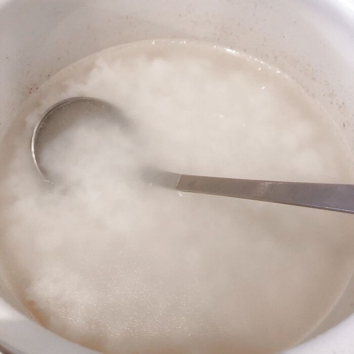 ごはんを入れる