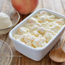 桃ヨーグルトアイス。混ぜて冷凍するだけの簡単スイーツ!