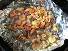 アウトドアで簡単★ミックスナッツの燻製