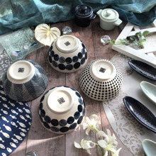 セリアの和モダンな藍色の茶わんに一目ぼれ~❤