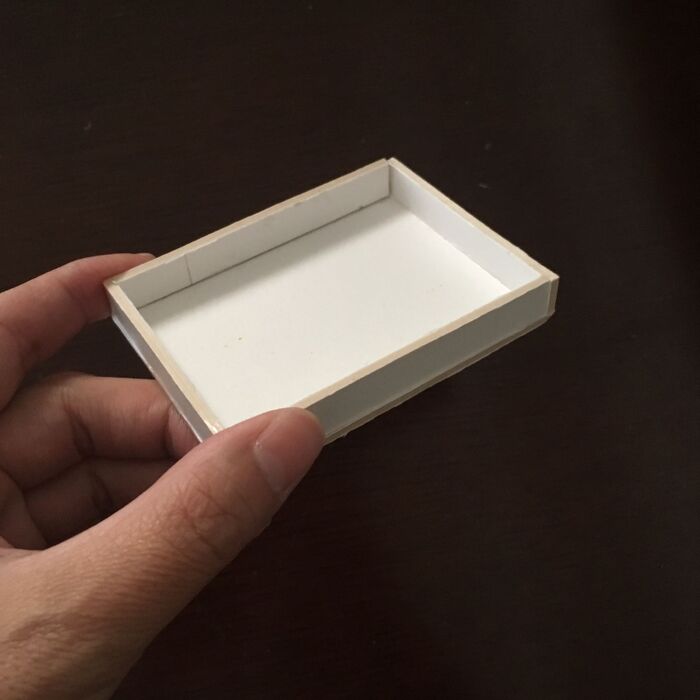 車両の上に乗せる台は作ってしまいました